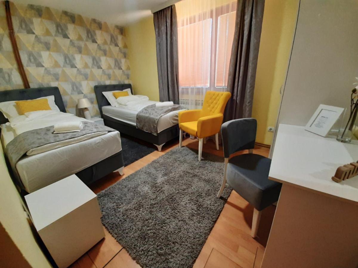 Apartman Lara Foca Exterior photo