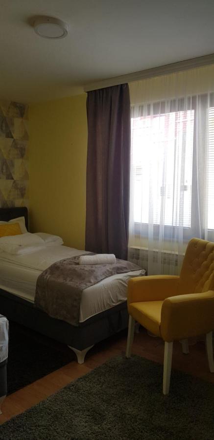 Apartman Lara Foca Exterior photo