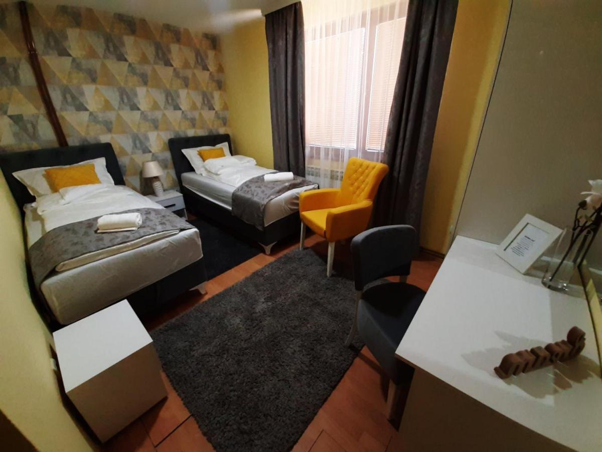 Apartman Lara Foca Exterior photo